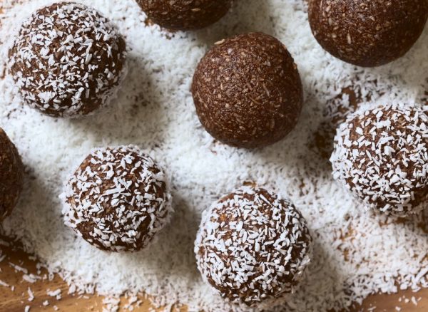 Raspberry Cheesecake Protein Bliss Balls Raspberry Cheesecake Protein Bliss Balls