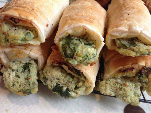 Pesto, spinach and ricotta rolls Pesto, spinach and ricotta rolls