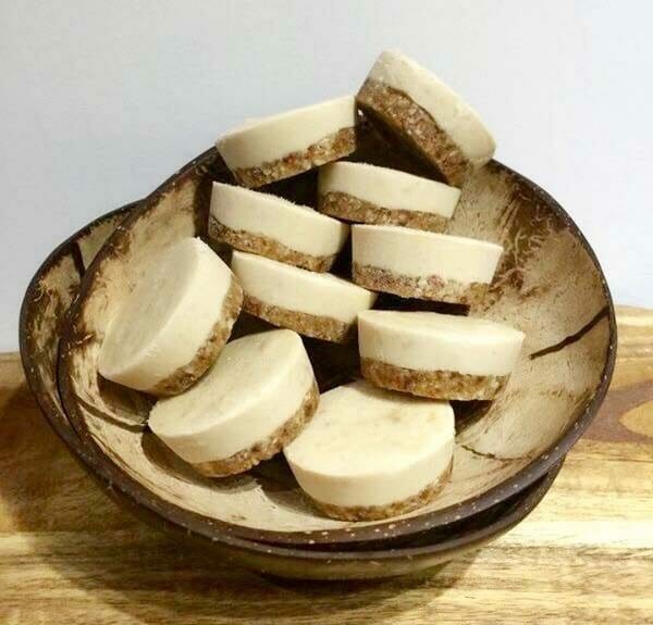 Healthy coconut cups Healthy coconut cups
