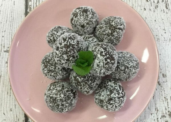 Tasheena’s choc weetbix balls Tasheena's choc weetbix balls