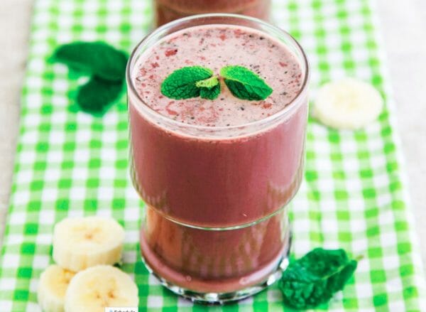 Healthy Choc Banana Bliss Smoothie Healthy Choc Banana Bliss Smoothie