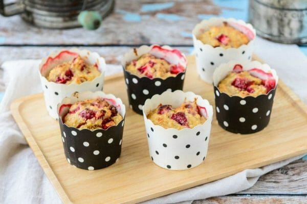 Banana, berry & yoghurt breakfast muffins the kids will love Banana, berry & yoghurt breakfast muffins the kids will love