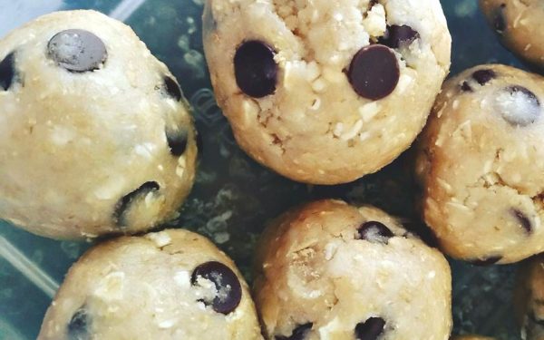 Healthy Choc Chip Cookie Dough Bliss Balls Healthy Choc Chip Cookie Dough Bliss Balls