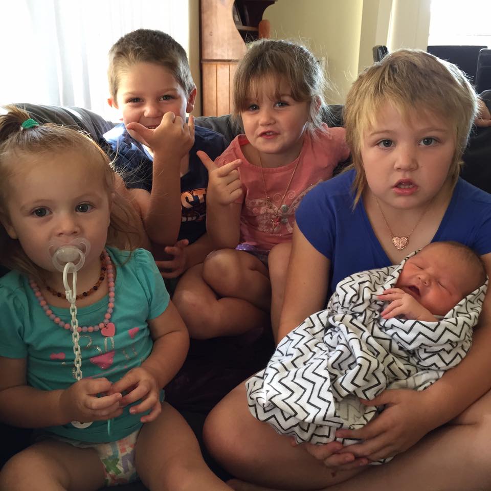big family five kids min