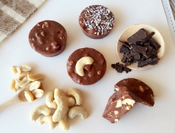 chocolate cashew cups chocolate cashew cups