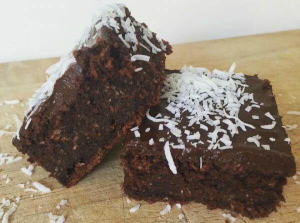 Healthy chocolate and coconut slice Healthy chocolate and coconut slice