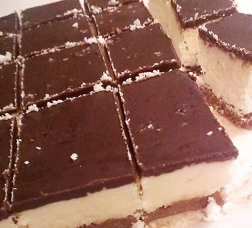 No Bake Raw Peppermint Slice No Bake Raw Peppermint Slice