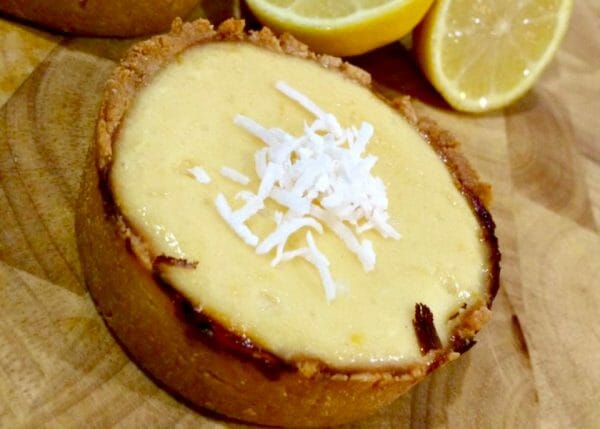 Kid-friendly healthy lemon cheesecake tarts Kid-friendly healthy lemon cheesecake tarts