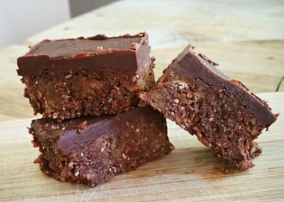 Gluten & dairy-free raw chocolate brownie Gluten & dairy-free raw chocolate brownie