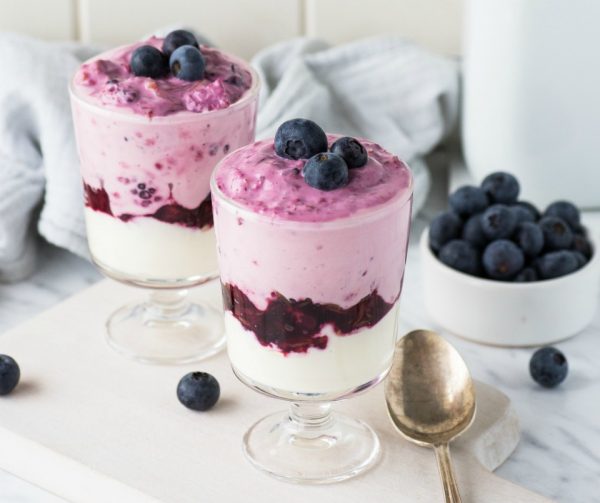 4 Ingredient Healthy Berry Fool 4 Ingredient Healthy Berry Fool