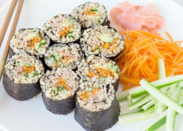 Make-ahead tuna & vegetable sushi rolls Make-ahead tuna & vegetable sushi rolls