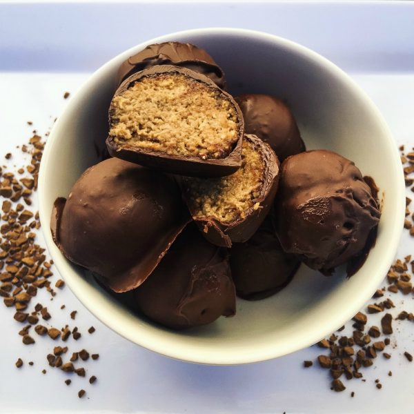 Six Ingredient Coffee Truffles Just 90 Calories Six Ingredient Coffee Truffles Just 90 Calories