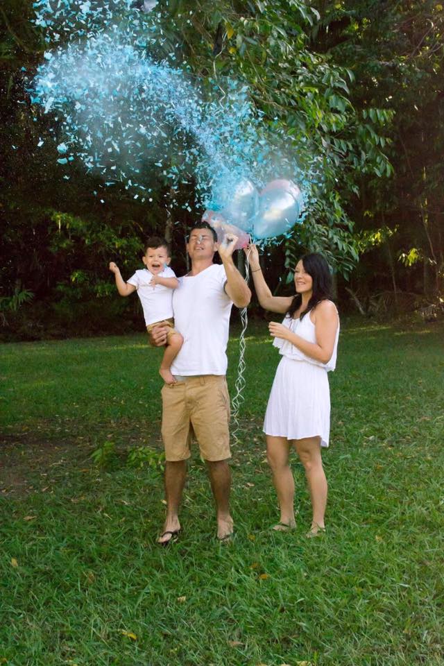 confetti-balloon-gender-reveal-Kara-Leslie