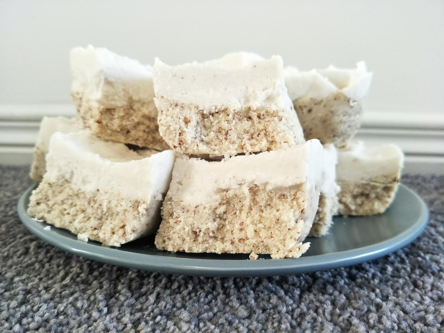lemon and coconut slice