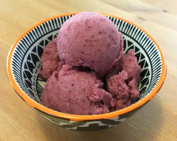 4 Ingredient Healthy Strawberry Ice Cream 4 Ingredient Healthy Strawberry Ice Cream