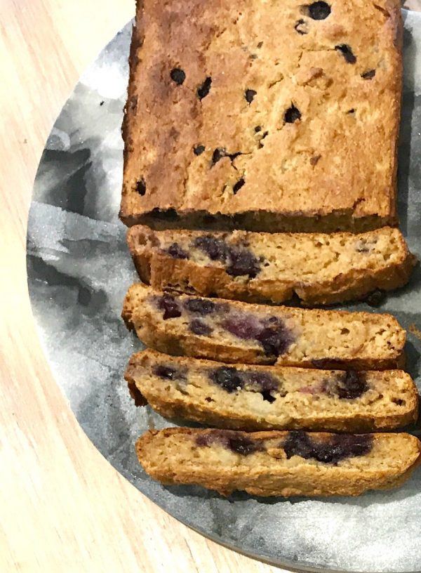 85 calorie wholemeal pear and blueberry loaf 85 calorie wholemeal pear and blueberry loaf