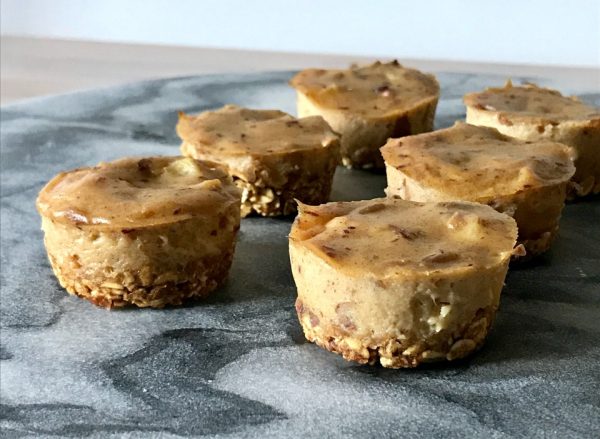 95 calorie apple and caramel custard mini tarts 95 calorie apple and caramel custard mini tarts
