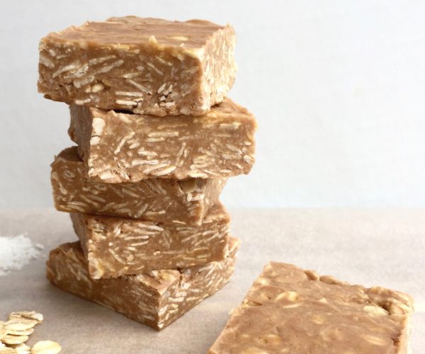 No bake chocolate oat squares No bake chocolate oat squares