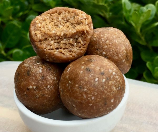 5 ingredient chocolate and peanut butter bliss balls 5 ingredient chocolate and peanut butter bliss balls