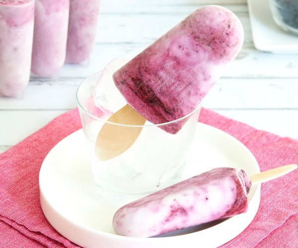 Four ingredient coconut berry ice blocks Four ingredient coconut berry ice blocks