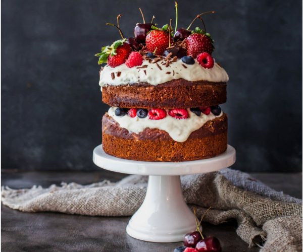 Chocolate Berry Layer Cake Chocolate Berry Layer Cake
