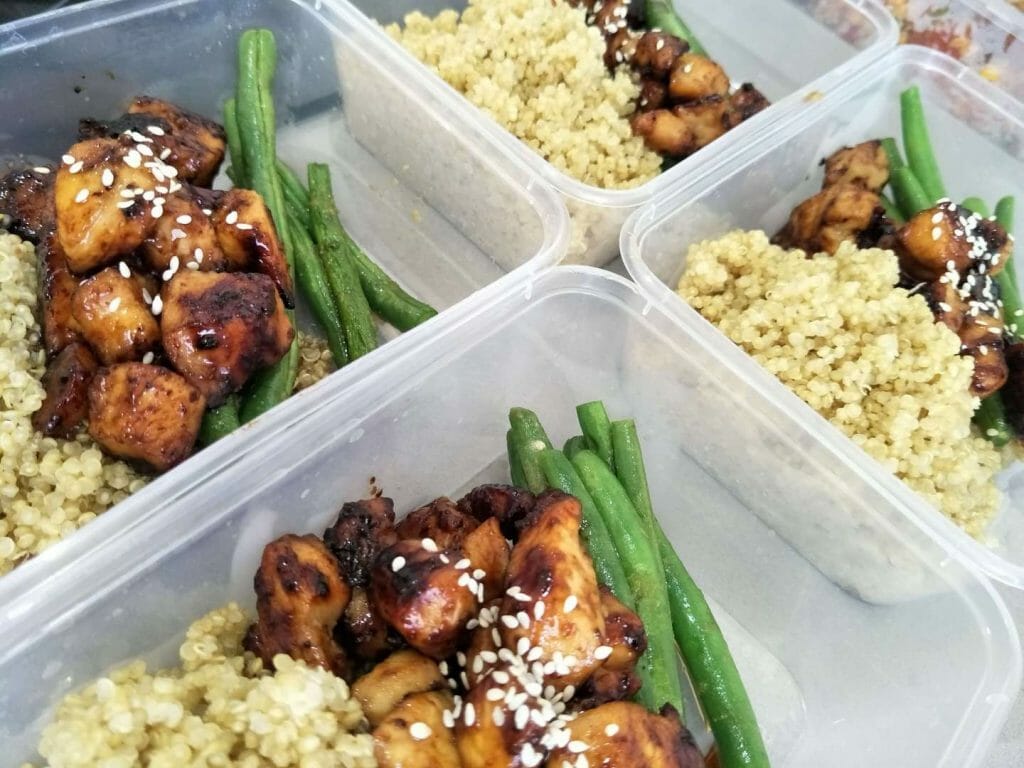 Having 3 daughters in 3 years this mum has learnt the benefits of meal prepping Warm chicken and quinoa salad