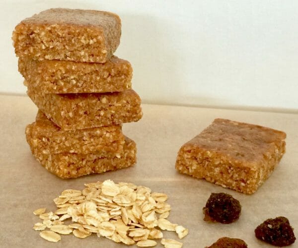 Five ingredient sultana and oat slice Five ingredient sultana and oat slice