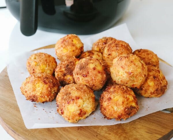 Cheesy_Corn_Poppers1